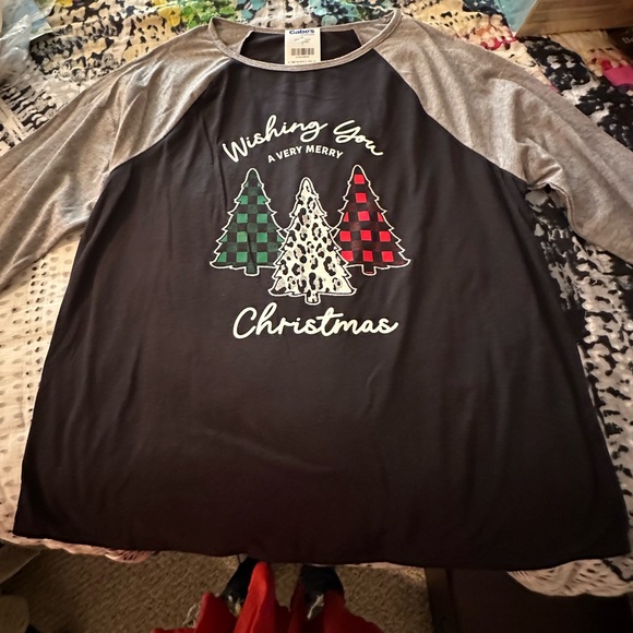 Holiday Time Tops - NWT Christmas T-shirt Size 12/14 Large made by Holiday Time